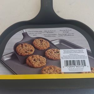 Wilton The Really Big Spatula!